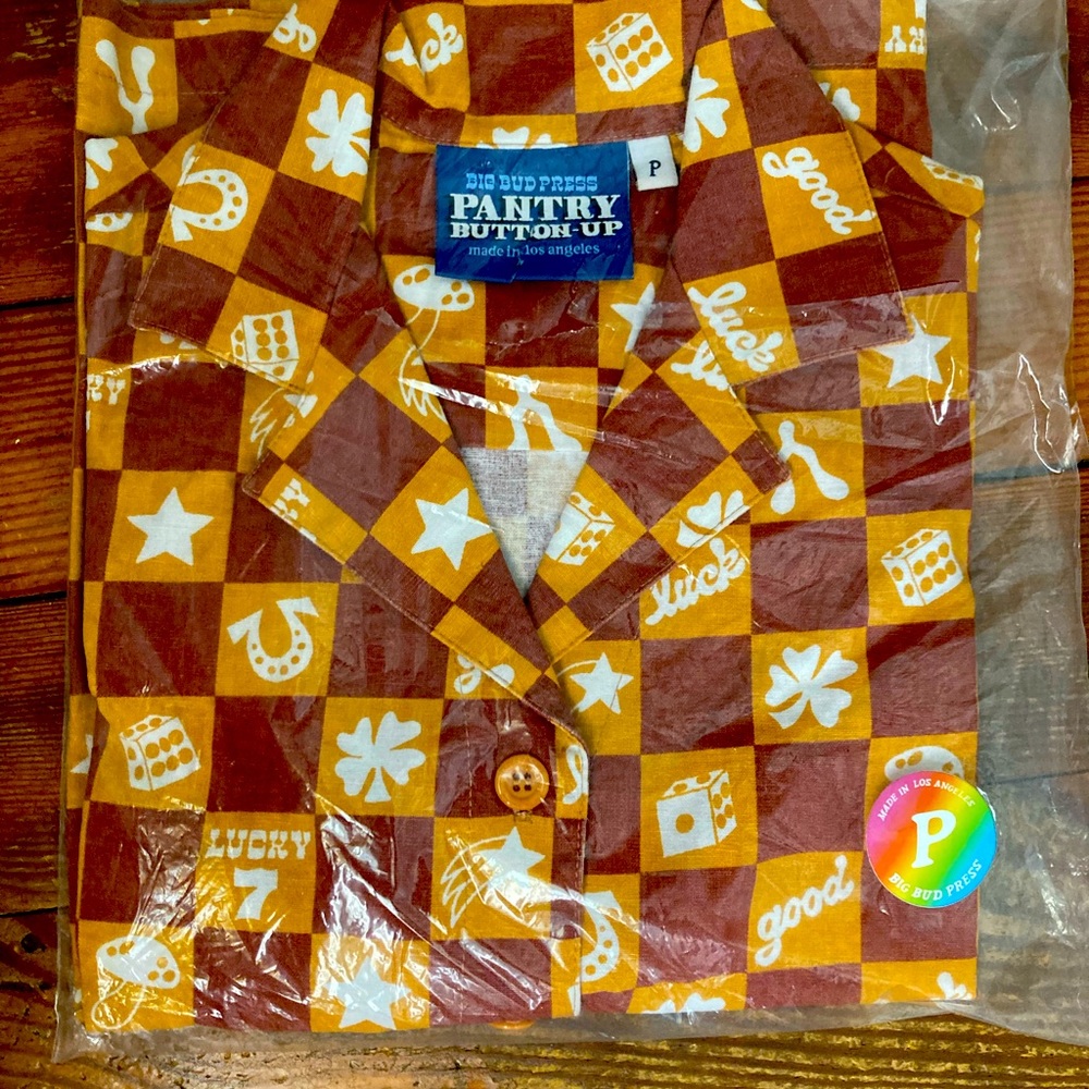-Big Bud Press Pantry Button Up. Lucky print